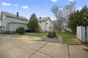 322 W 28th St, Lorain, OH 44055 - Photo 5