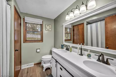 4629 Middlebranch Avenue NE, Canton, OH 44705 - Photo 23