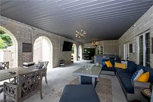 1960 Autumn Run, Wooster, OH 44691 - Photo 33