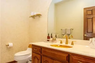 1960 Autumn Run, Wooster, OH 44691 - Photo 17