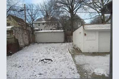 1530 Winchester Avenue, Oakwood, OH 44107 - Photo 13