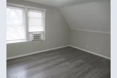 1530 Winchester Avenue, Oakwood, OH 44107 - Photo 17