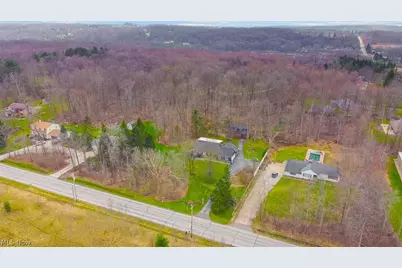 12560 Bass Lake Road, Chardon, OH 44024 - Photo 3