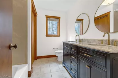 12560 Bass Lake Road, Chardon, OH 44024 - Photo 23