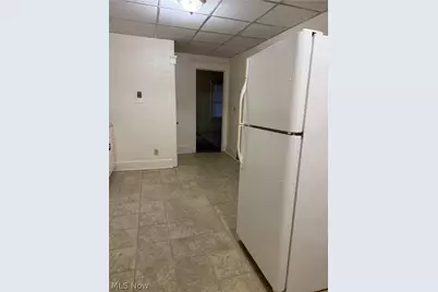 901 Clarendon Avenue SW, Canton, OH 44710 - Photo 9