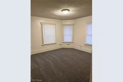 901 Clarendon Avenue SW, Canton, OH 44710 - Photo 13