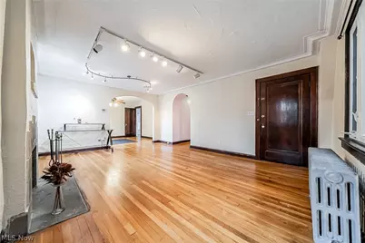 18313 Newell Road, Huber Heights, OH 44122 - Photo 5