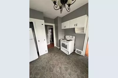 18001 Olympia Road, Loveland, OH 44112 - Photo 15