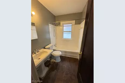 18001 Olympia Road, Loveland, OH 44112 - Photo 11