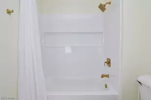 2092 W 81st St, Loveland, OH 44102 - Photo 25