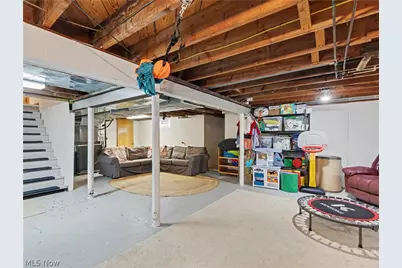 241 Lownsdale Avenue, Akron, OH 44313 - Photo 25