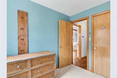 241 Lownsdale Avenue, Akron, OH 44313 - Photo 17