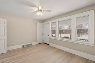 1714 Castle Ave, Loveland, OH 44113 - Photo 11