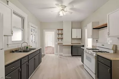 1714 Castle Avenue, Loveland, OH 44113 - Photo 5