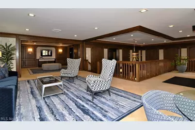 5200 Three Village Drive #LLC, Lyndhurst, OH 44124 - Photo 3