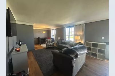 11821 Ronald Drive, Parma, OH 44130 - Photo 7