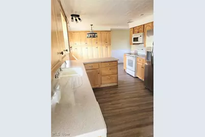 3405 Frazer Avenue NW, Canton, OH 44709 - Photo 3