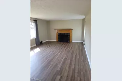 3405 Frazer Avenue NW, Canton, OH 44709 - Photo 7