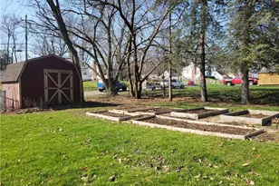 3405 Frazer Ave NW, Canton, OH 44709 - Photo 17