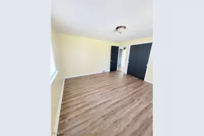 3405 Frazer Avenue NW, Canton, OH 44709 - Photo 13