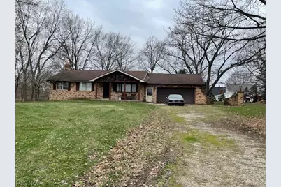 3795 Broadway Avenue NE, Louisville, OH 44641 - Photo 3