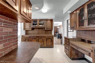 1284 Overlook Rd, Oakwood, OH 44107 - Photo 17