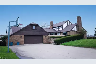 13177 Beaver Springfield Road, New Springfield, OH 44443 - Photo 1