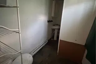 1369 E 41st St, Loveland, OH 44103 - Photo 33