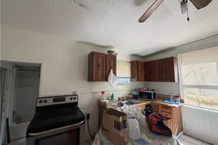 1369 E 41st St, Loveland, OH 44103 - Photo 29