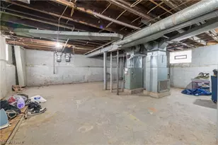 4004 E 52nd St, Newburgh Heights, OH 44105 - Photo 31