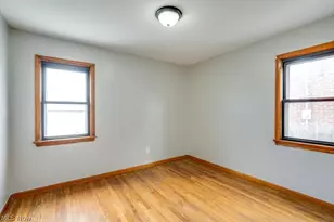 8514 Deerfield Dr, Parma, OH 44129 - Photo 19