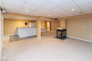 17918 Princeton Cir, Strongsville, OH 44149 - Photo 39