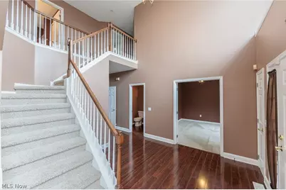 17918 Princeton Circle, Strongsville, OH 44149 - Photo 3