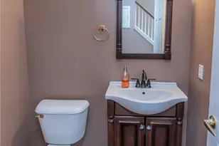 17918 Princeton Cir, Strongsville, OH 44149 - Photo 19