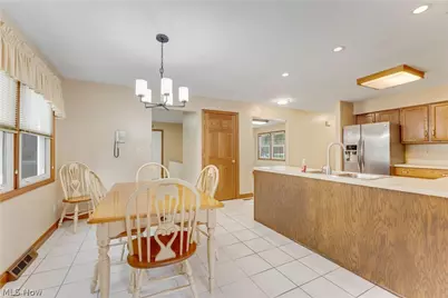 17500 Alexander Road, Walton Hills, OH 44146 - Photo 9