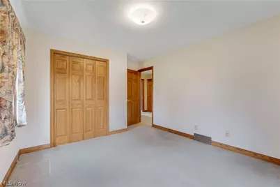 17500 Alexander Road, Walton Hills, OH 44146 - Photo 25