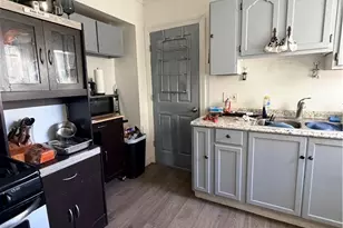 3235 Berea Rd, Loveland, OH 44111 - Photo 9