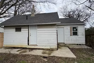 4535 W 157th St, Loveland, OH 44135 - Photo 5