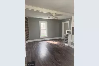 824 Goshen Avenue SE, New Philadelphia, OH 44663 - Photo 11