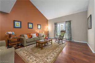 6880 Cliffside Dr, Vermilion, OH 44089 - Photo 7