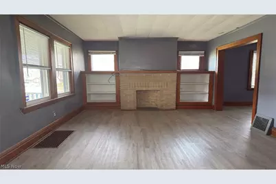 379 Noah Avenue, Akron, OH 44320 - Photo 7