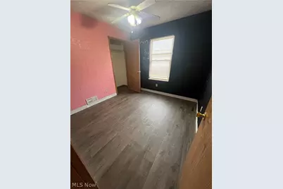 1296 Andrus Street, Akron, OH 44301 - Photo 9