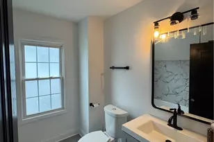 10900 Vernon Ave, Garfield Heights, OH 44125 - Photo 23