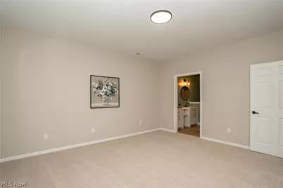 6980 Knight Avenue NW, Canton, OH 44708 - Photo 13