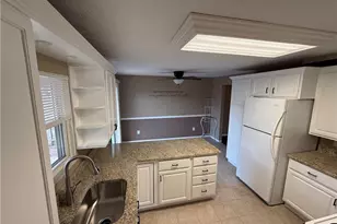 1030 E 349th St, Eastlake, OH 44095 - Photo 15