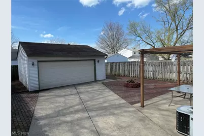 1030 E 349th Street, Eastlake, OH 44095 - Photo 3