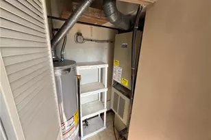 1030 E 349th St, Eastlake, OH 44095 - Photo 17