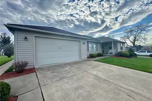 135 Meadow Ln, Parkersburg, WV 26101 - Photo 5