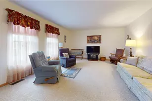 135 Meadow Ln, Parkersburg, WV 26101 - Photo 9