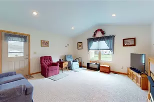 135 Meadow Ln, Parkersburg, WV 26101 - Photo 15